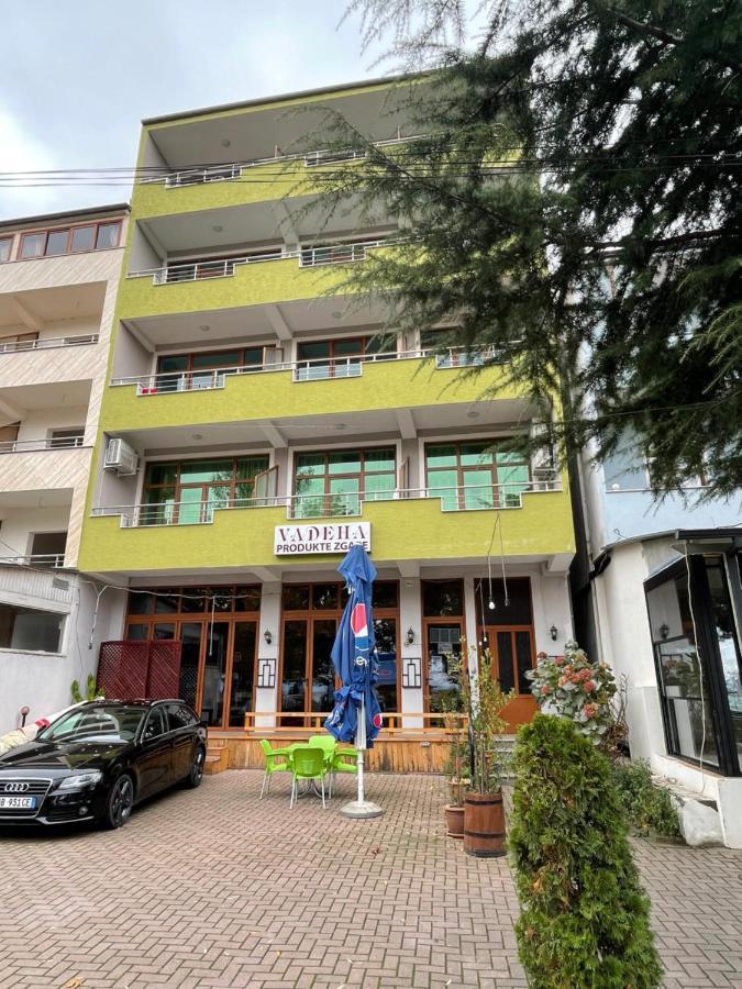 Vila Vadeha Pogradec Exterior photo
