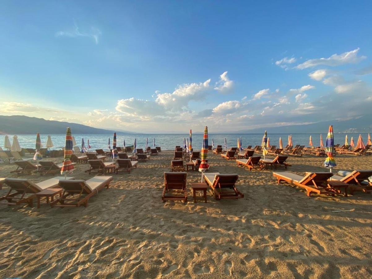 Vila Vadeha Pogradec Exterior photo