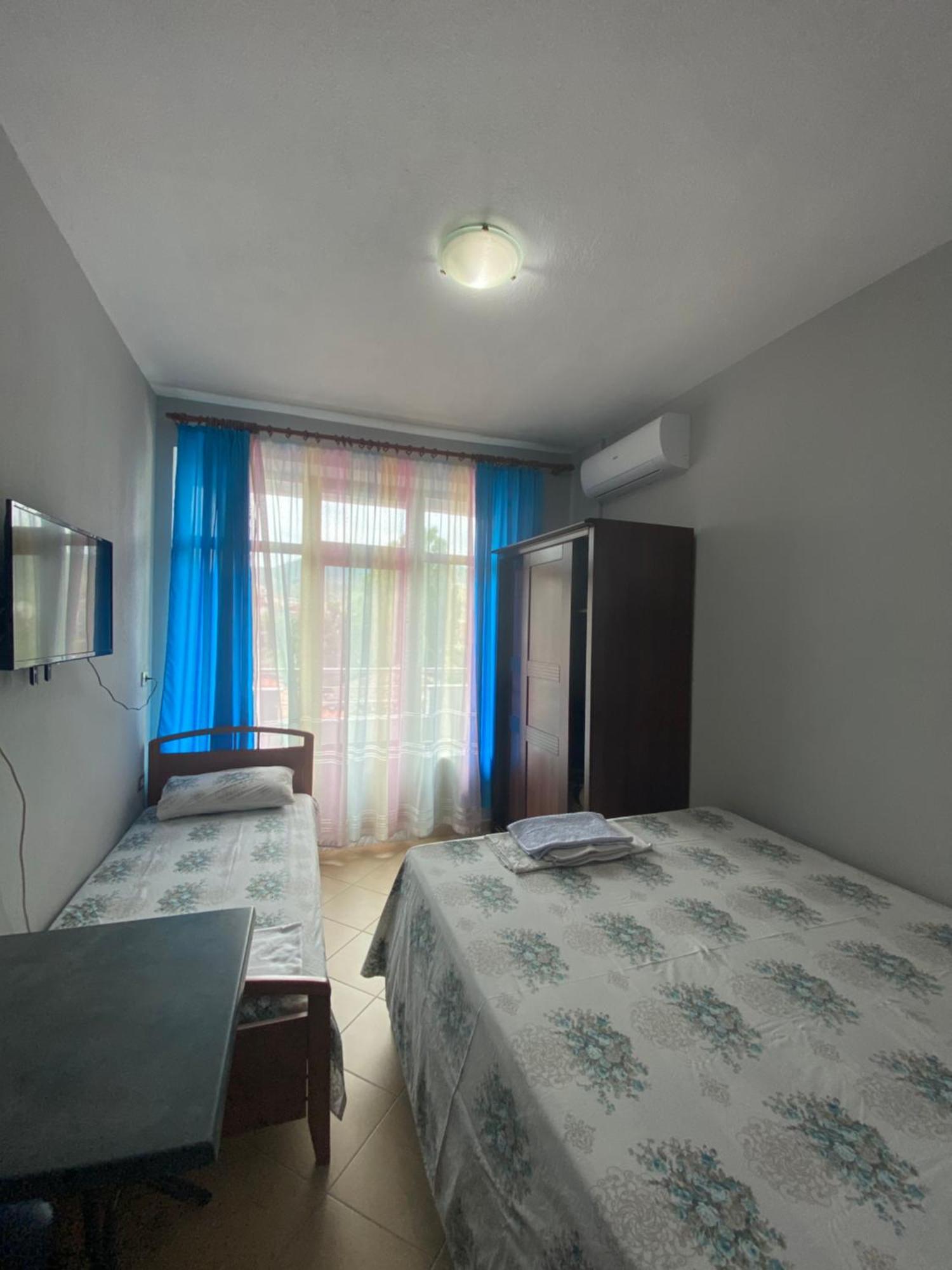 Vila Vadeha Pogradec Exterior photo